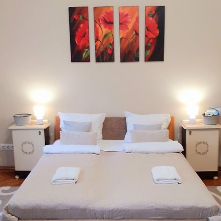 شقة Ekszerdoboz Apartman إغير المظهر الخارجي الصورة