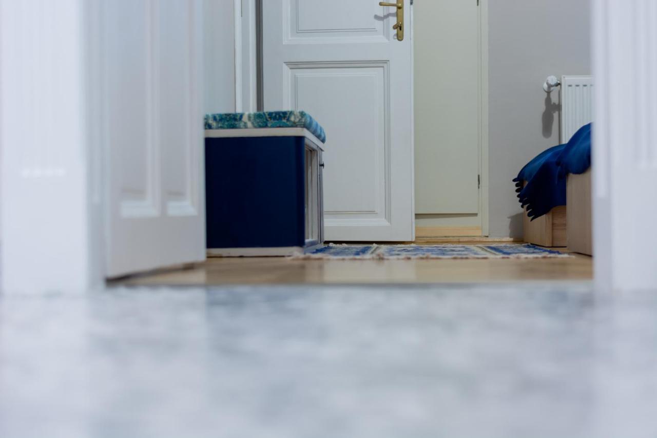 شقة Ekszerdoboz Apartman إغير المظهر الخارجي الصورة