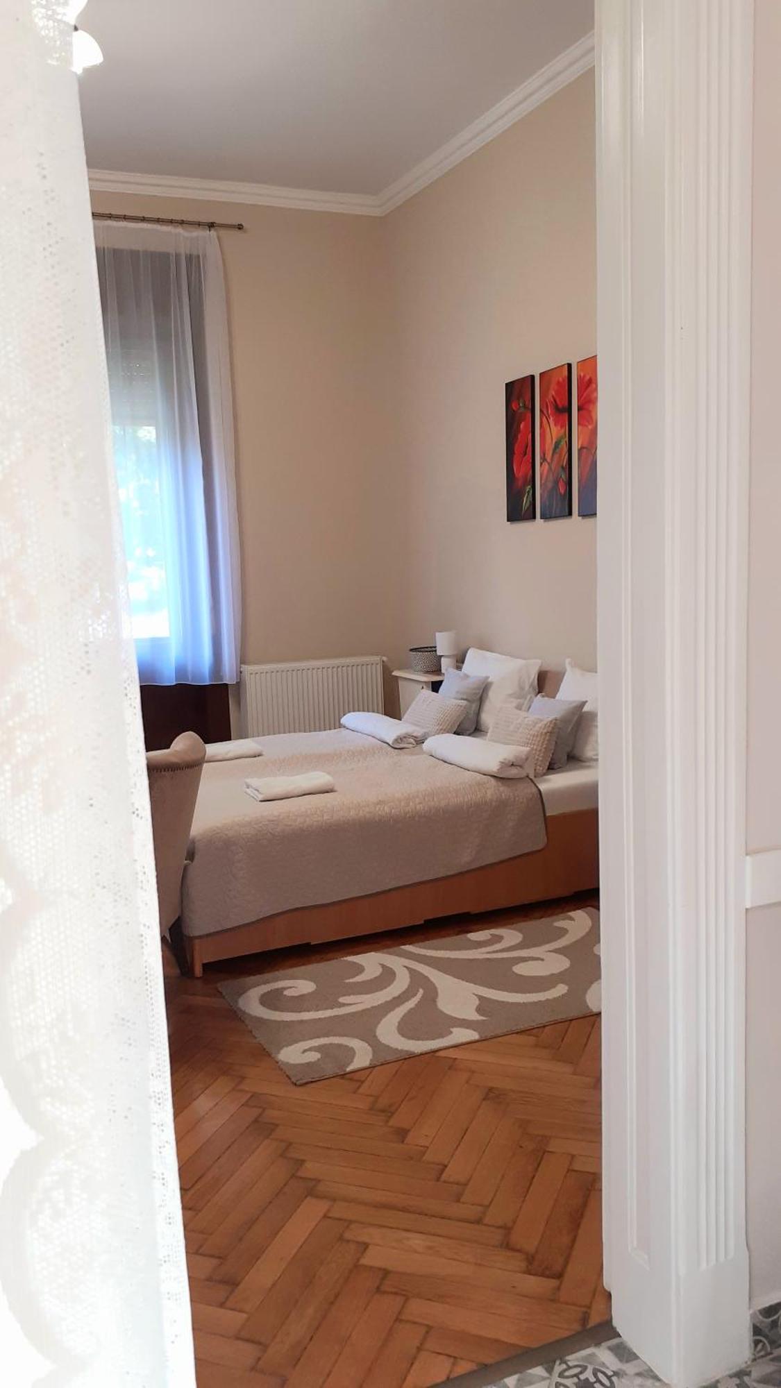 شقة Ekszerdoboz Apartman إغير المظهر الخارجي الصورة